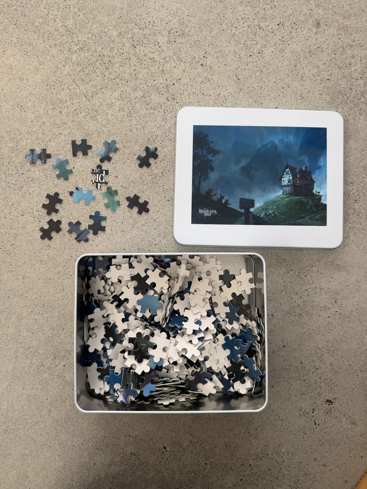 The Wandering Inn Jigsaw Puzzle with Tin (500 pcs)