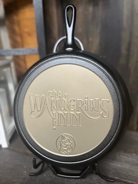 Erin's Frying Pan - The Wandering Inn Store - pirateaba