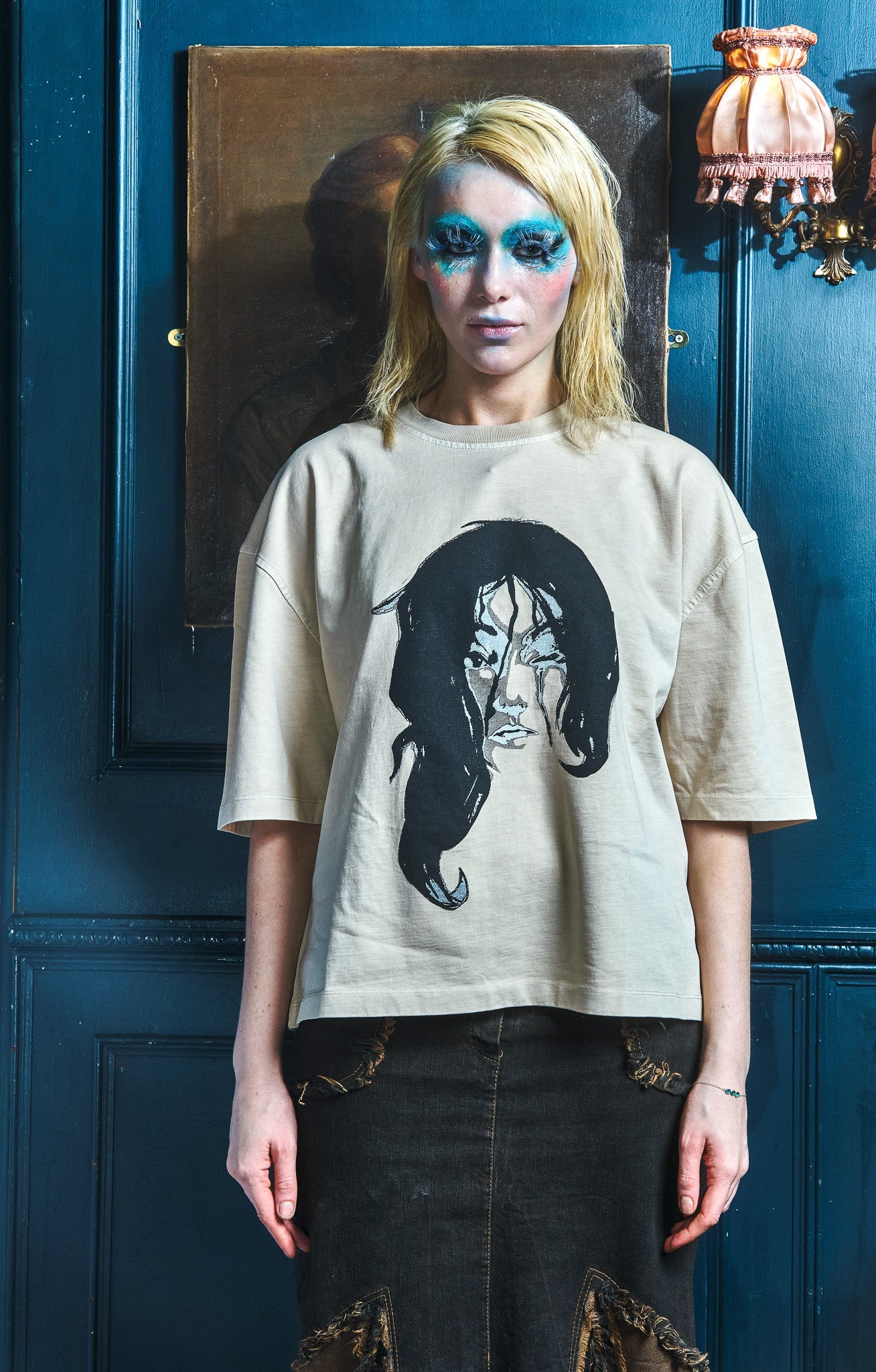 Ryoka Oversized Tee - The Wandering Inn Store - pirateaba