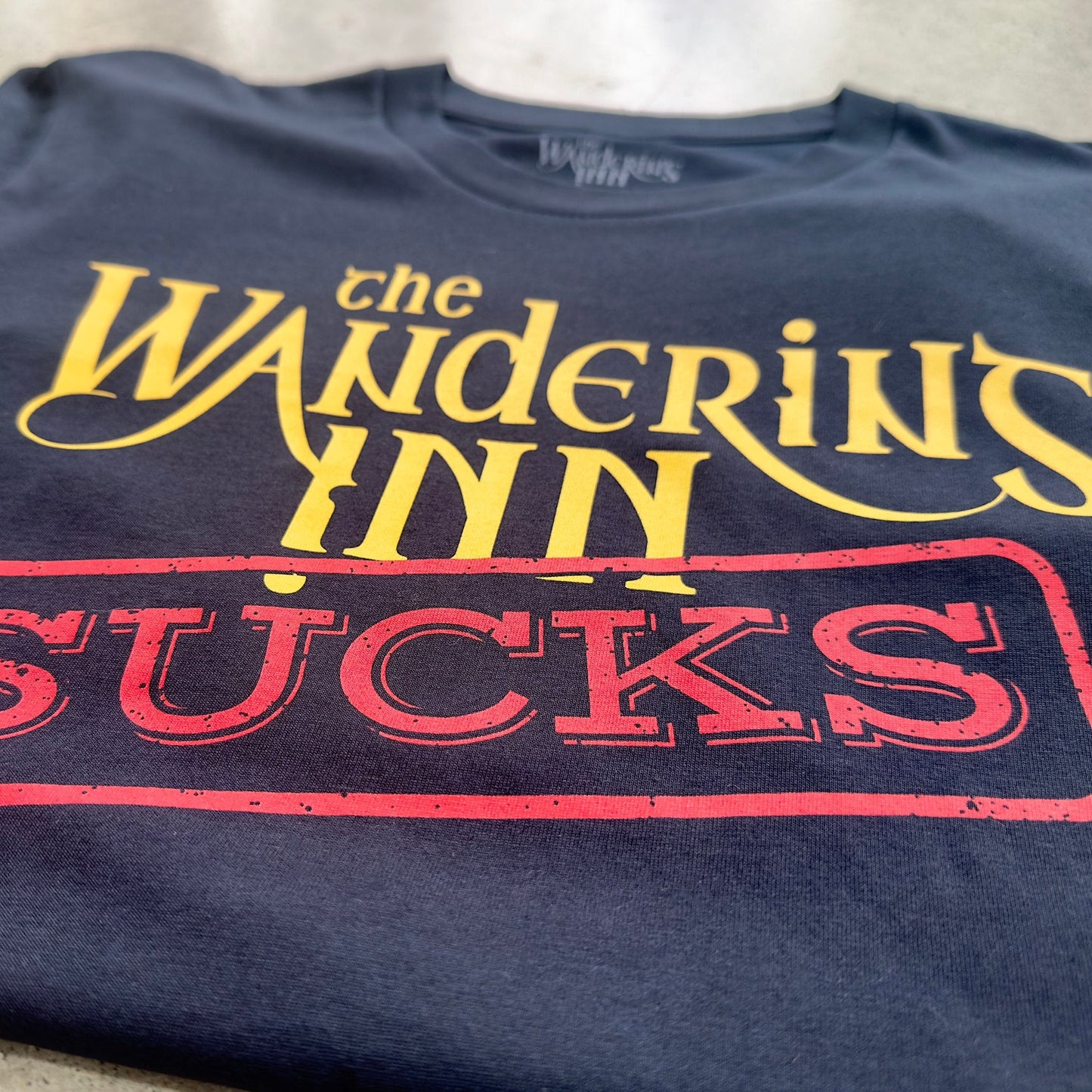 The Wandering Inn Sucks T-shirt - The Wandering Inn Store - pirateaba
