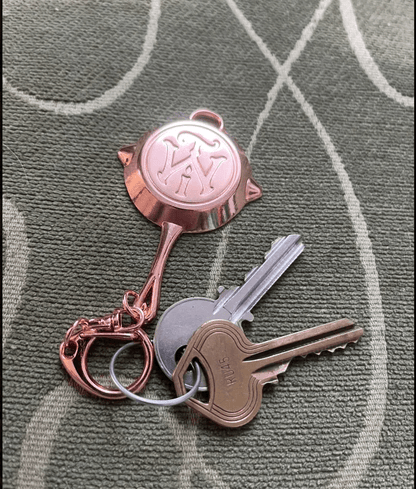 Frying Pan Keychain - The Wandering Inn Store - pirateaba