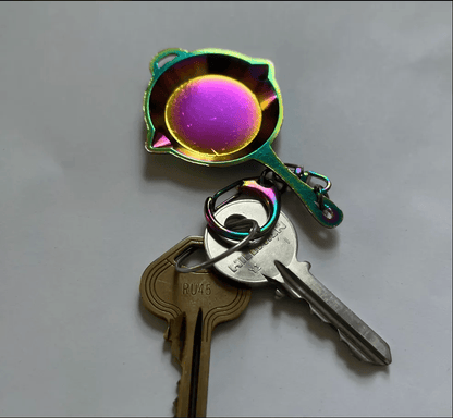 Frying Pan Keychain - The Wandering Inn Store - pirateaba