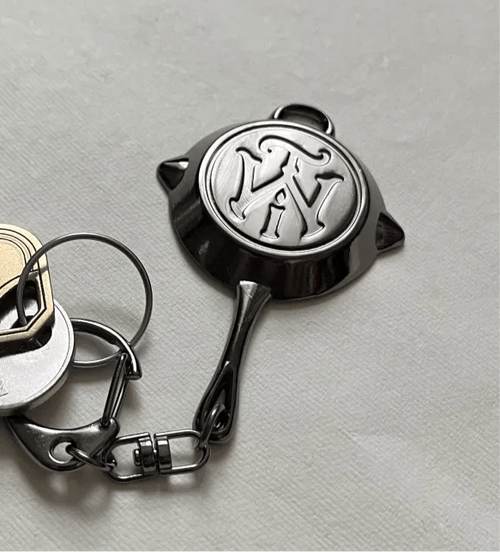 Frying Pan Keychain - The Wandering Inn Store - pirateaba