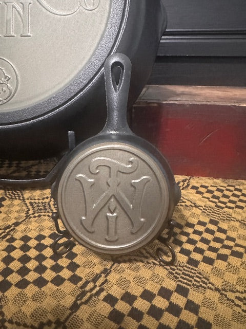 Bird's Mini Frying Pan (3.5")