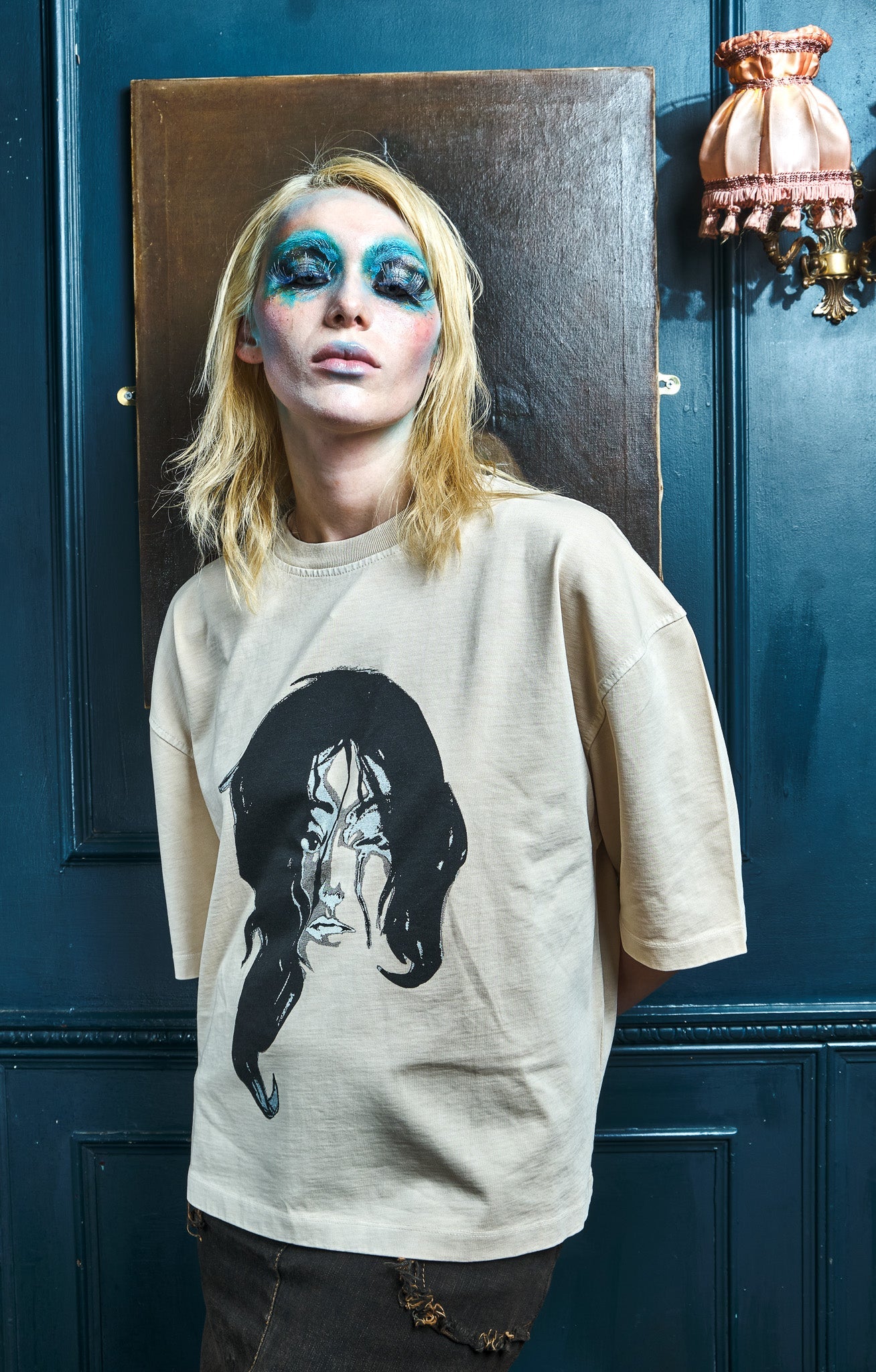Ryoka Oversized Tee - The Wandering Inn Store - pirateaba