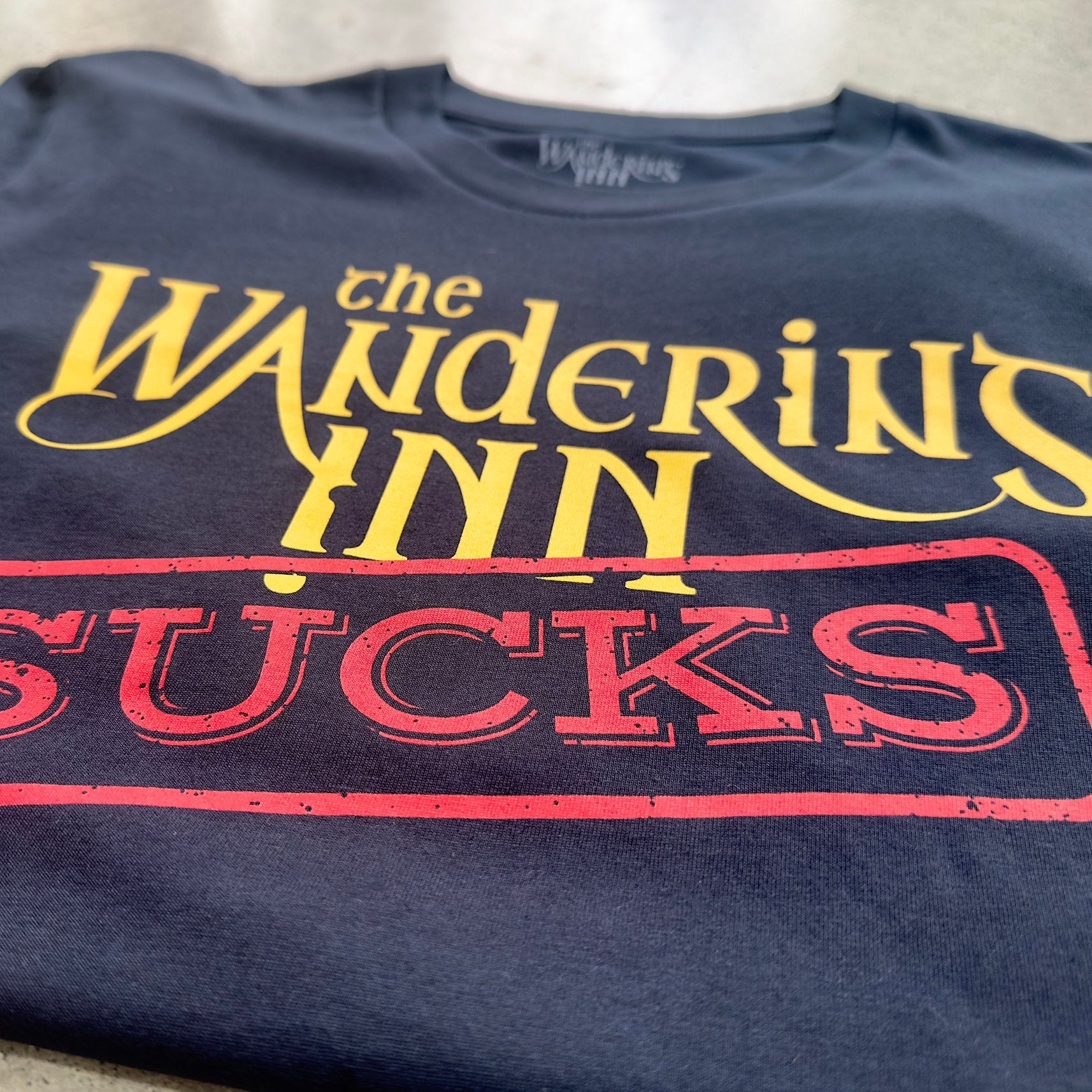 The Wandering Inn Sucks T-shirt - The Wandering Inn Store - pirateaba